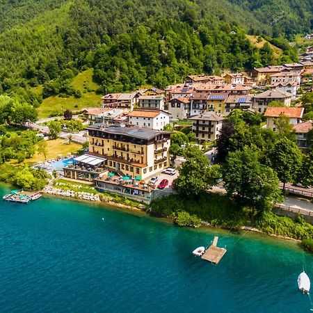 Albergo Mezzolago Exteriér fotografie